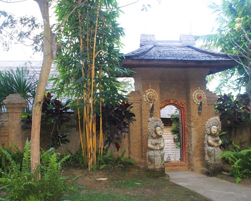 taman nusa park indonesia culture